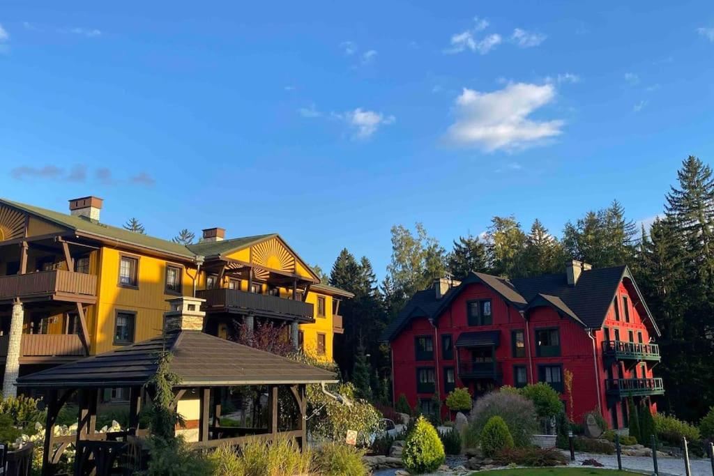Dolina Wikingow-Apartament Suite Z Tarasem W Ogrodzie, Miejscem W Garazu I Dostepem Do Strefy Wellness Szklarska Poręba Exteriör bild